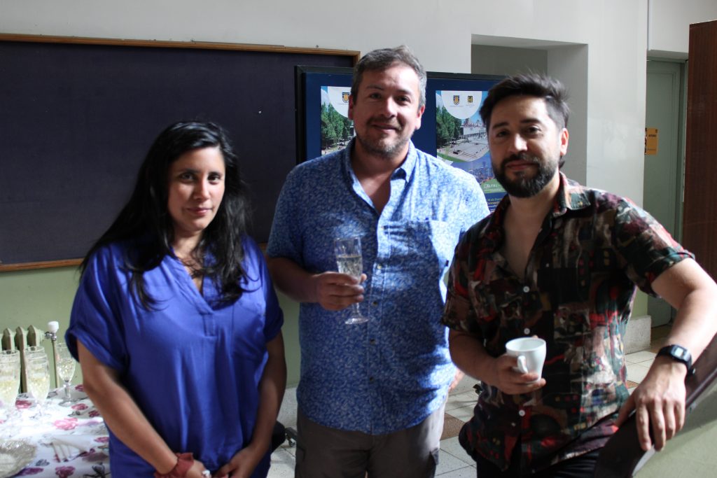 seminario-internacional-sobre-dramaturgia-mapuche-se-realiza-en-la-universidad-de-concepcion-18