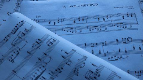 Masterclass y presentación en vivo protagonizarán el estreno de Variaciones Mínimas para Piano en la UdeC
