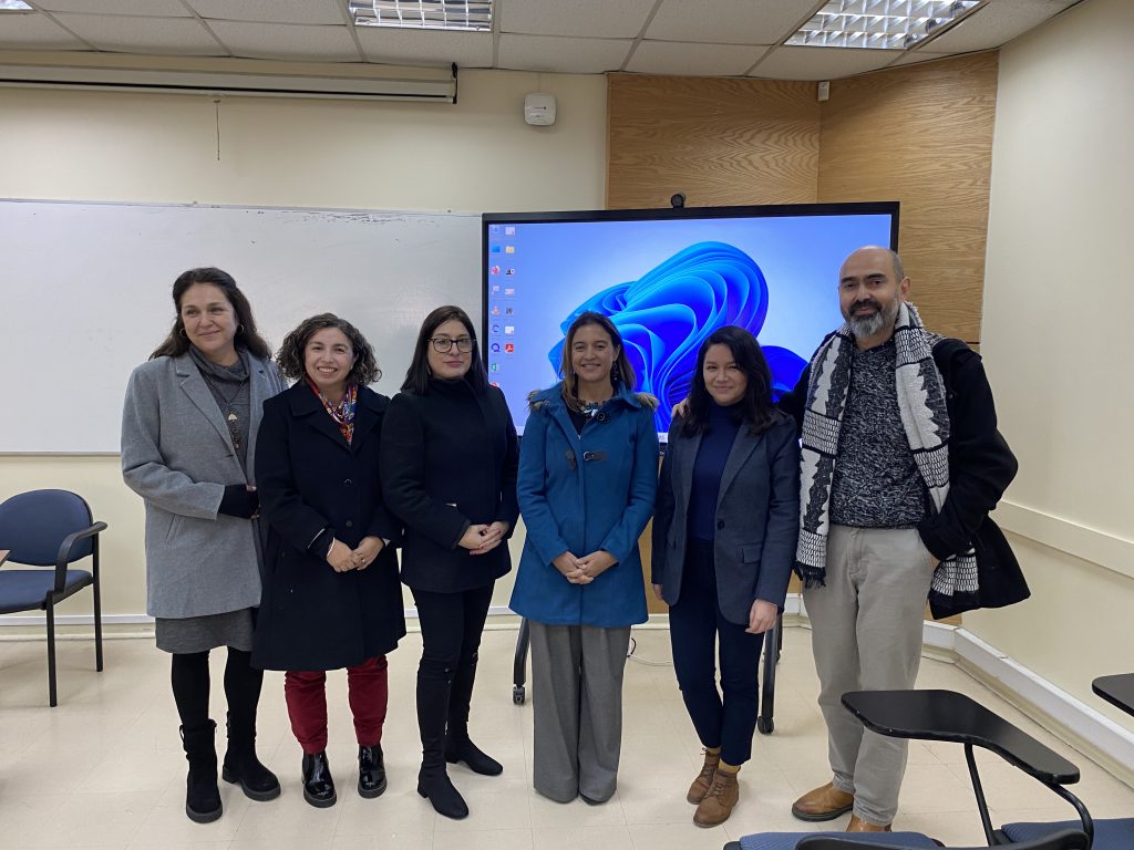 Nueva Doctora en Historia en la Universidad de Concepción_Daniela Wallffiguer defendió exitosamente su tesis doctoral sobre teatro universitario y democratización cultural-2