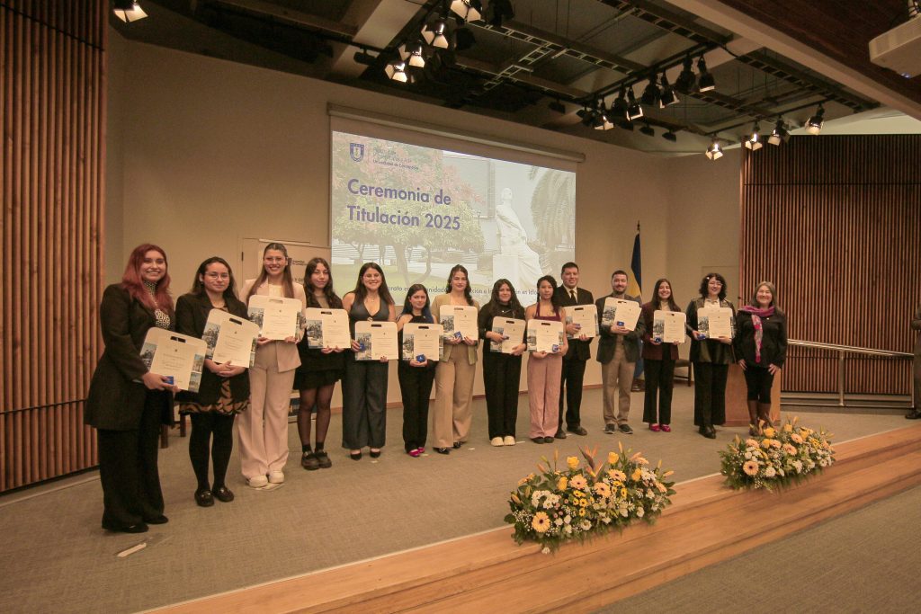 Titulación FHYA UdeC 2025_TIIE-48