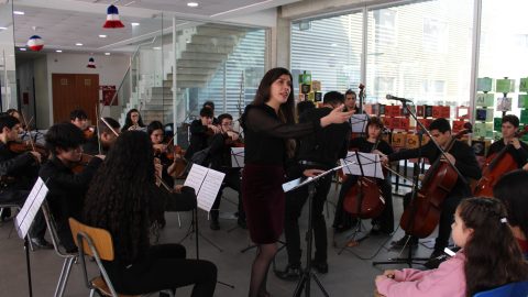 Orquesta de Estudiantes UdeC ofreció concierto “Encuentros” junto a la Orquesta del Liceo Bicentenario de Coelemu-1