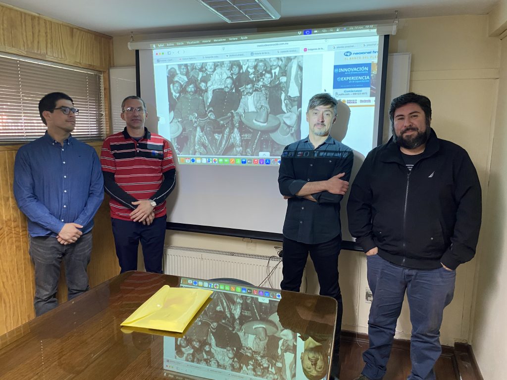 Académico UMCE dicta curso sobre usos sociales de la fotografía y crítica historiográfica para estudiantes de Doctorado en Historia UdeC-2