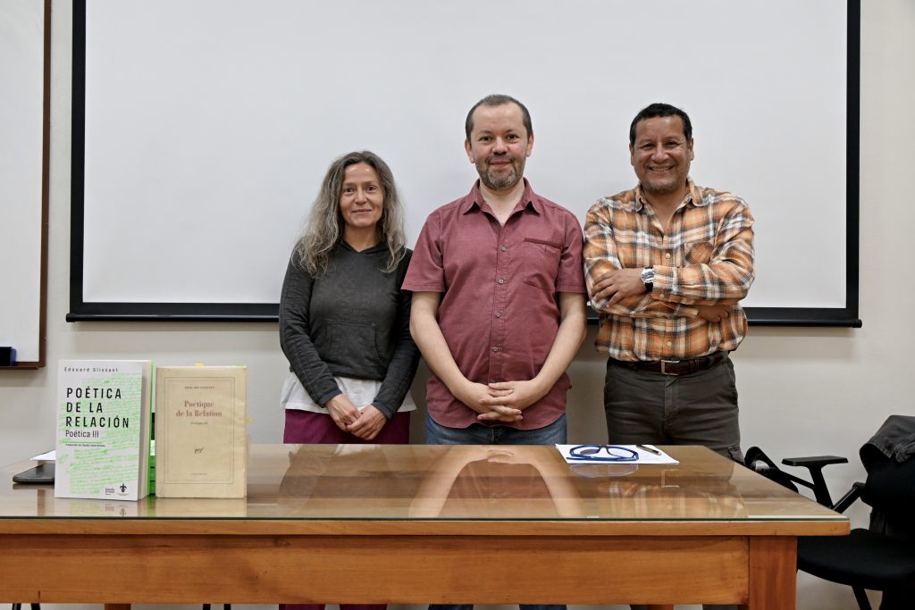 Académico del Departamento de Idiomas UdeC traduce al español Poétique de la Relation