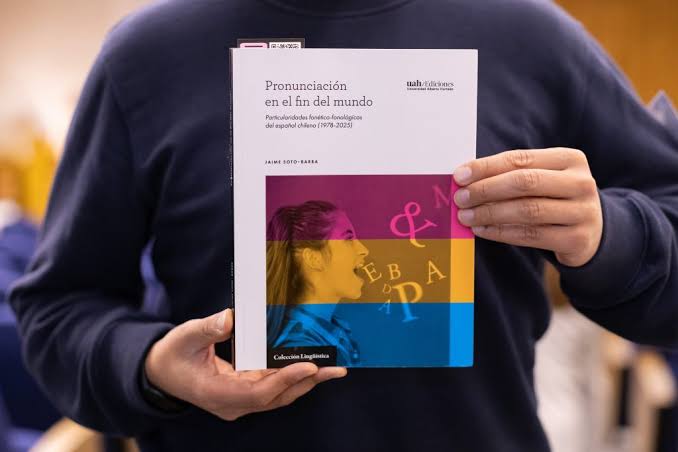 Lanzamiento libro, Pronunciacion en el fin del mundo de Dr Jaime Soto Barba -33