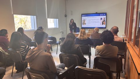 Magíster en Literaturas Hispánicas UdeC recibió a destacada investigadora polaca en charla sobre traducción literaria-13